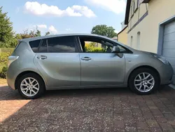 Gebraucht 2012 Toyota Verso Van / Kleinbus | 9.370 €
