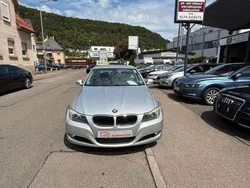 Titansilber metallic Gebraucht 2009 BMW 320 Sport Line Limousine | 5.850 € (Fairer Preis)