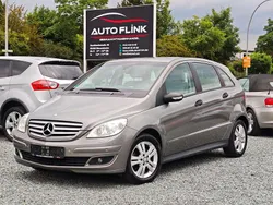 Grau Gebraucht 2007 Mercedes B200 Van / Kleinbus | 7.990 € (Fairer Preis)