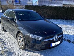 Schwarz Gebraucht 2022 Mercedes A200 Advanced Limousine | 22.100 € (Guter Preis)