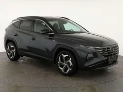 Dark knight metallic/ dach abyss black Neu 2024 Hyundai Tucson Prime SUV | 35.584 € (Guter Preis)