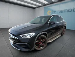 Schwarz Gebraucht 2020 Mercedes GLA200 SUV | 32.999 € (Fairer Preis)