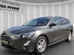 Grau Gebraucht 2022 Ford Focus Cool & Connect Kombi | 19.490 € (Fairer Preis)