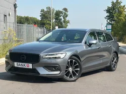 Grau Gebraucht 2019 Volvo V60 Momentum Kombi | 18.999 € (Fairer Preis)