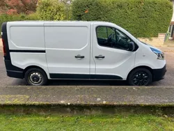 Weiß Gebraucht 2020 Renault Trafic Van | 18.300 €