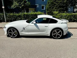 Weiß Gebraucht 2007 BMW Z4 M Performance Coupé | 38.850 €