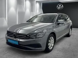 Grau Gebraucht 2023 VW Passat Basis Kombi | 29.350 € (Fairer Preis)