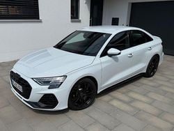 Weiß Gebraucht 2024 Audi S3 Ambiente Limousine | 44.600 € (Superpreis)