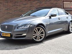 Grau Gebraucht 2016 Jaguar XJ Premium Luxury Limousine | 14.578 € (Fairer Preis)