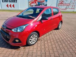 Rot Gebraucht 2015 Hyundai i10 Classic Kleinwagen | 5.900 € (Guter Preis)
