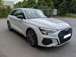 Weiß Gebraucht 2022 Audi A3 e-tron S-Line Kleinwagen | 29.900 € (Fairer Preis)