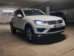 Weiß Gebraucht 2017 VW Touareg SUV | 24.450 € (Guter Preis)
