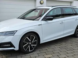 Weiß Gebraucht 2022 Skoda Octavia SportLine Kombi | 28.750 € (Etwas zu teuer)