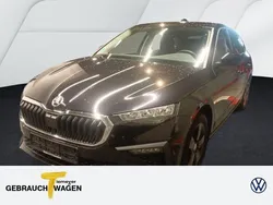 Schwarz Gebraucht 2024 Skoda Scala Selection Kleinwagen | 18.870 € (Fairer Preis)