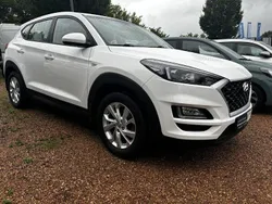 Weiß Gebraucht 2019 Hyundai Tucson Pure SUV | 16.990 € (Guter Preis)