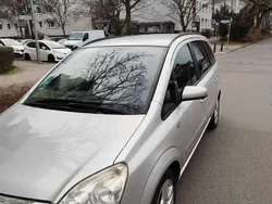 Gebraucht 2010 Opel Zafira Innovation Van / Kleinbus | 4.500 € (Fairer Preis)