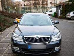 Grau Gebraucht 2009 Skoda Octavia Kombi | 4.250 € (Superpreis)