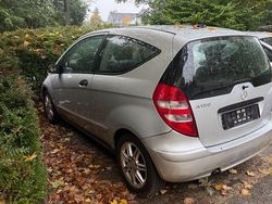 Silber Gebraucht 2005 Mercedes A150 Classic Limousine | 1.200 € (Guter Preis)