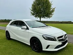Weiß Gebraucht 2017 Mercedes A180 Kleinwagen | 15.900 € (Fairer Preis)