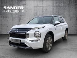 Weiß Neu 2025 Mitsubishi Outlander P-HEV Top SUV | 51.900 € (Fairer Preis)