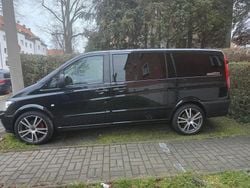 Schwarz Gebraucht 2008 Mercedes Vito Van | 8.200 €