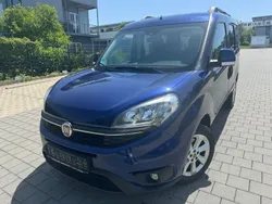 Blau Gebraucht 2018 Fiat Doblò Lounge Van / Kleinbus | 5.980 € (Superpreis)
