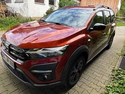 Orange Gebraucht 2022 Dacia Jogger Extreme Kombi | 15.200 € (Superpreis)