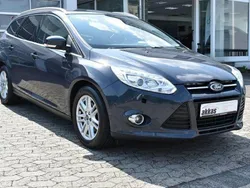 Grau Gebraucht 2012 Ford Focus Titanium Limousine | 4.650 € (Guter Preis)