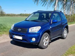 Blau Gebraucht 2004 Toyota RAV4 SUV | 5.300 € (Fairer Preis)