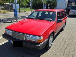 Rot Gebraucht 1993 Volvo 940 Kombi | 2.500 €