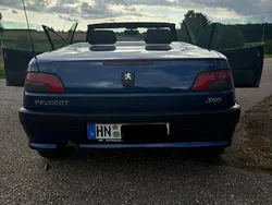 Blau Gebraucht 2000 Peugeot 306 Cabriolet Cabrio | 1.100 € (Fairer Preis)