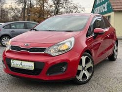 Rot Gebraucht 2012 Kia Rio Spirit Kleinwagen | 4.990 € (Fairer Preis)