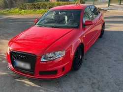Rot Gebraucht 2005 Audi A4 S-Line Limousine | 6.799 € (Teuer)