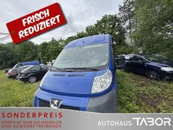 Farbe blau line/deckende lacki Gebraucht 2010 Peugeot Boxer Van | 3.685 € (Guter Preis)