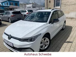 Weiß Gebraucht 2022 VW Golf VIII Trendline Kombi | 17.985 € (Superpreis)