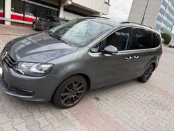 Grau Gebraucht 2017 VW Sharan Join Van / Kleinbus | 16.100 € (Etwas zu teuer)