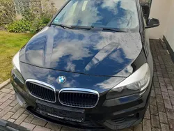 Schwarz Gebraucht 2015 BMW 214 Active Tourer Van / Kleinbus | 7.800 €