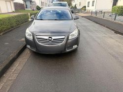 Grau Gebraucht 2009 Opel Insignia Sport Kombi | 3.400 € (Fairer Preis)