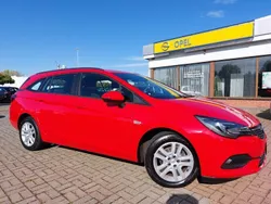 Lava rot Gebraucht 2021 Opel Astra Edition Kombi | 14.990 € (Guter Preis)