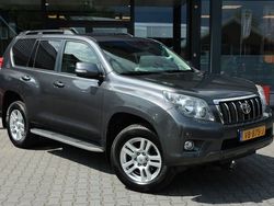 Grau Gebraucht 2012 Toyota Land Cruiser SUV | 24.995 € (Teuer)