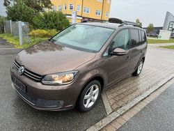 Braun Gebraucht 2011 VW Touran Comfortline Van / Kleinbus | 7.550 € (Fairer Preis)