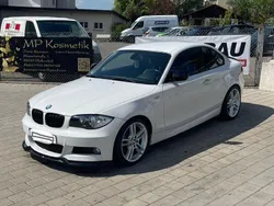 Weiß Gebraucht 2011 BMW 118 Coupé M Sport Coupé | 10.000 € (Etwas zu teuer)