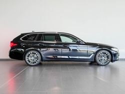 Schwarz ii Gebraucht 2022 BMW 540 Luxury Line Kombi | 35.888 € (Guter Preis)