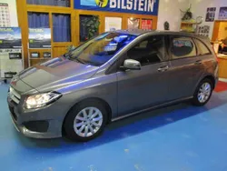 Grau Gebraucht 2016 Mercedes B180 Van / Kleinbus | 14.999 € (Guter Preis)