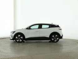 Weiß Gebraucht 2022 Renault Mégane Equilibre | 20.550 € (Guter Preis)