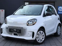 Weiß Gebraucht 2020 Smart ForTwo Electric Drive Kleinwagen | 7.700 € (Guter Preis)