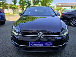 Schwarz Gebraucht 2020 VW Golf VII IQ Drive Kombi | 14.990 € (Fairer Preis)