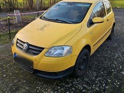 Gelb Gebraucht 2007 VW Fox Kleinwagen | 1.249 € (Guter Preis)