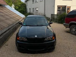 Schwarz Gebraucht 2001 BMW 320 Coupé | 7.499 €