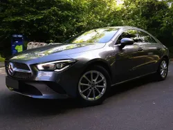 Grau Gebraucht 2022 Mercedes CLA200 Coupé | 33.600 € (Guter Preis)